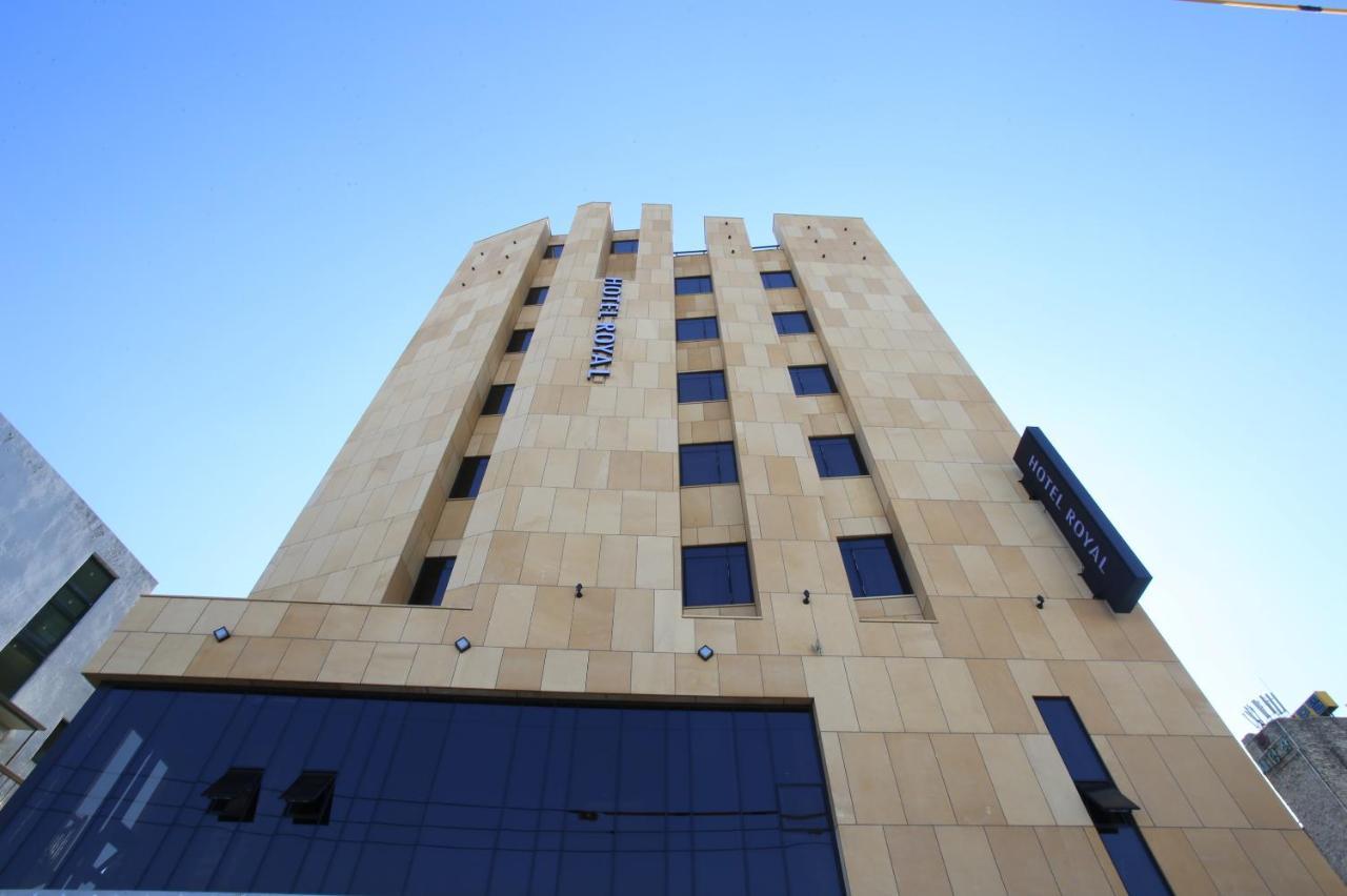 Royal Hotel Jeongeup Eksteriør billede