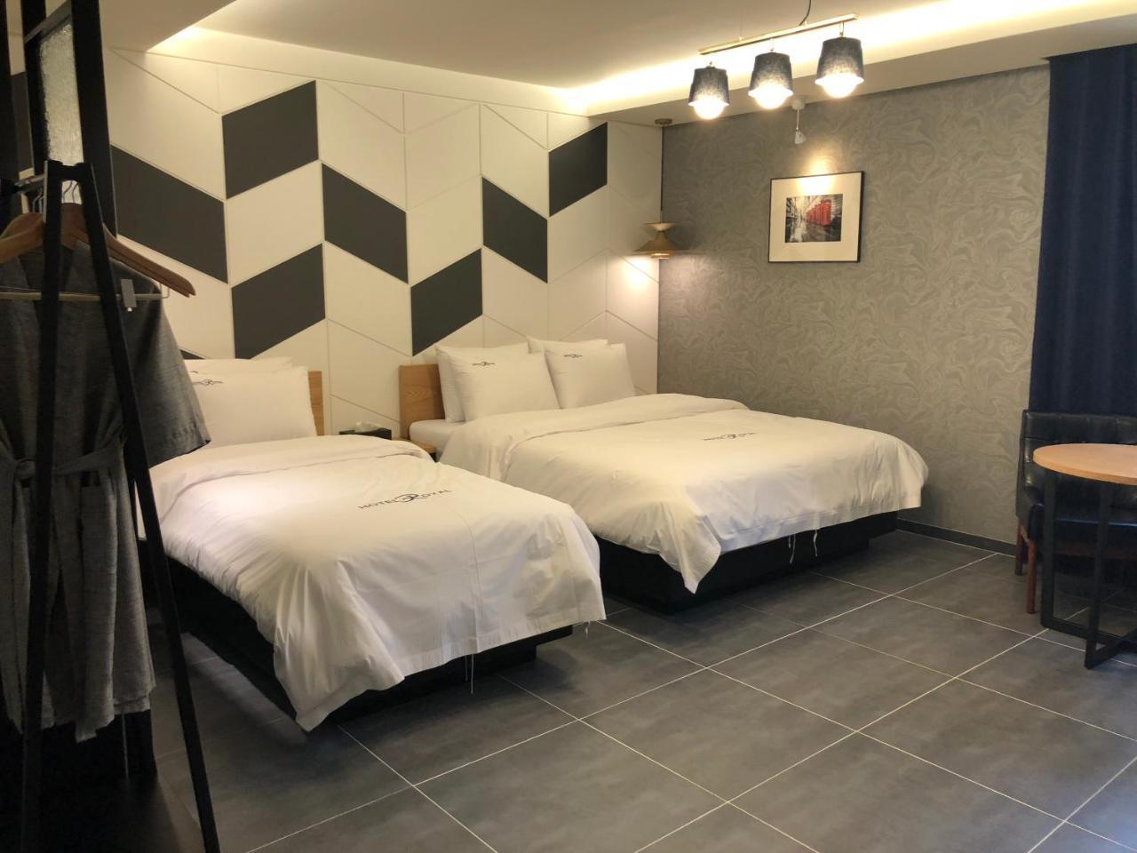 Royal Hotel Jeongeup Eksteriør billede