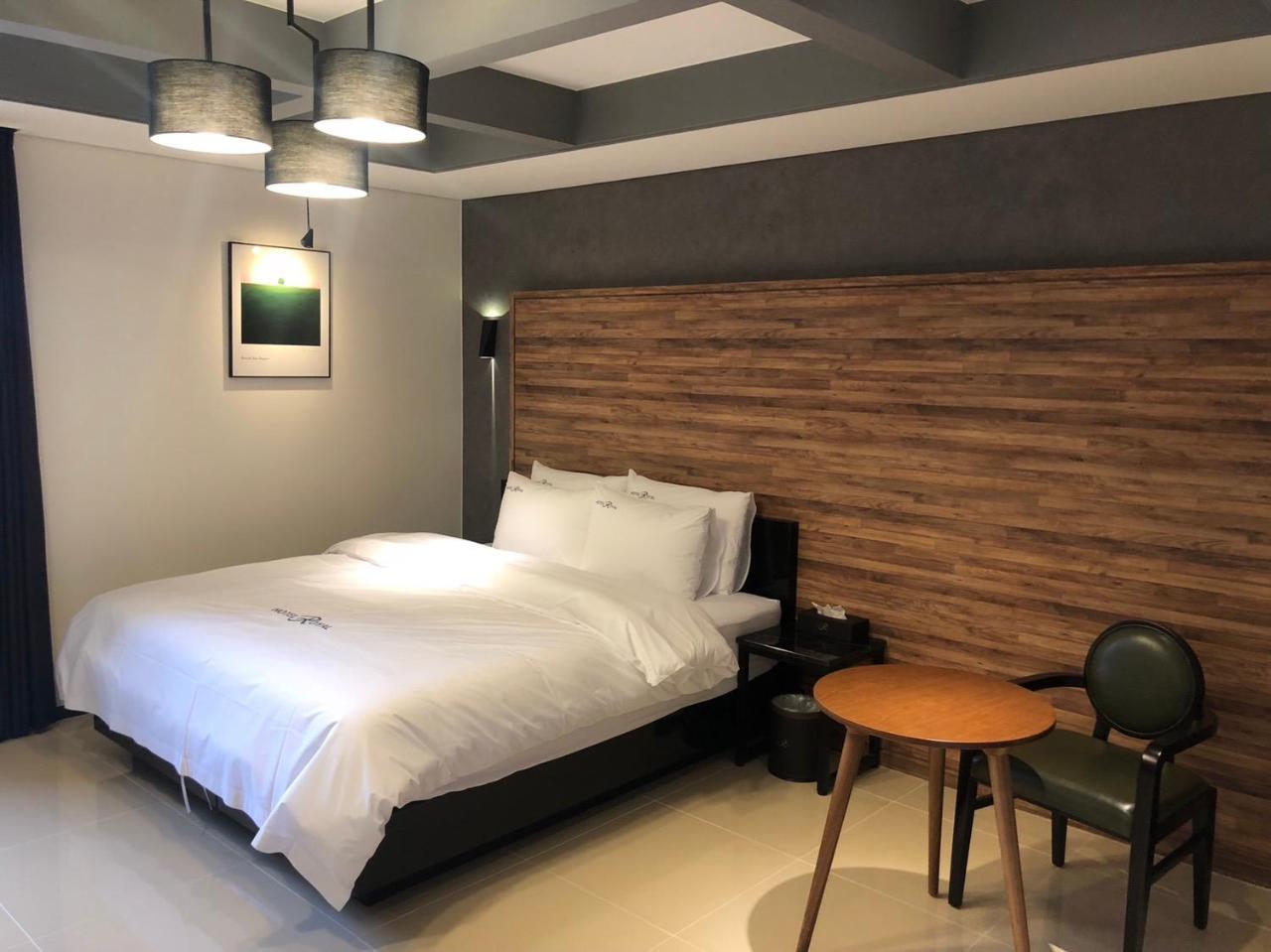 Royal Hotel Jeongeup Eksteriør billede