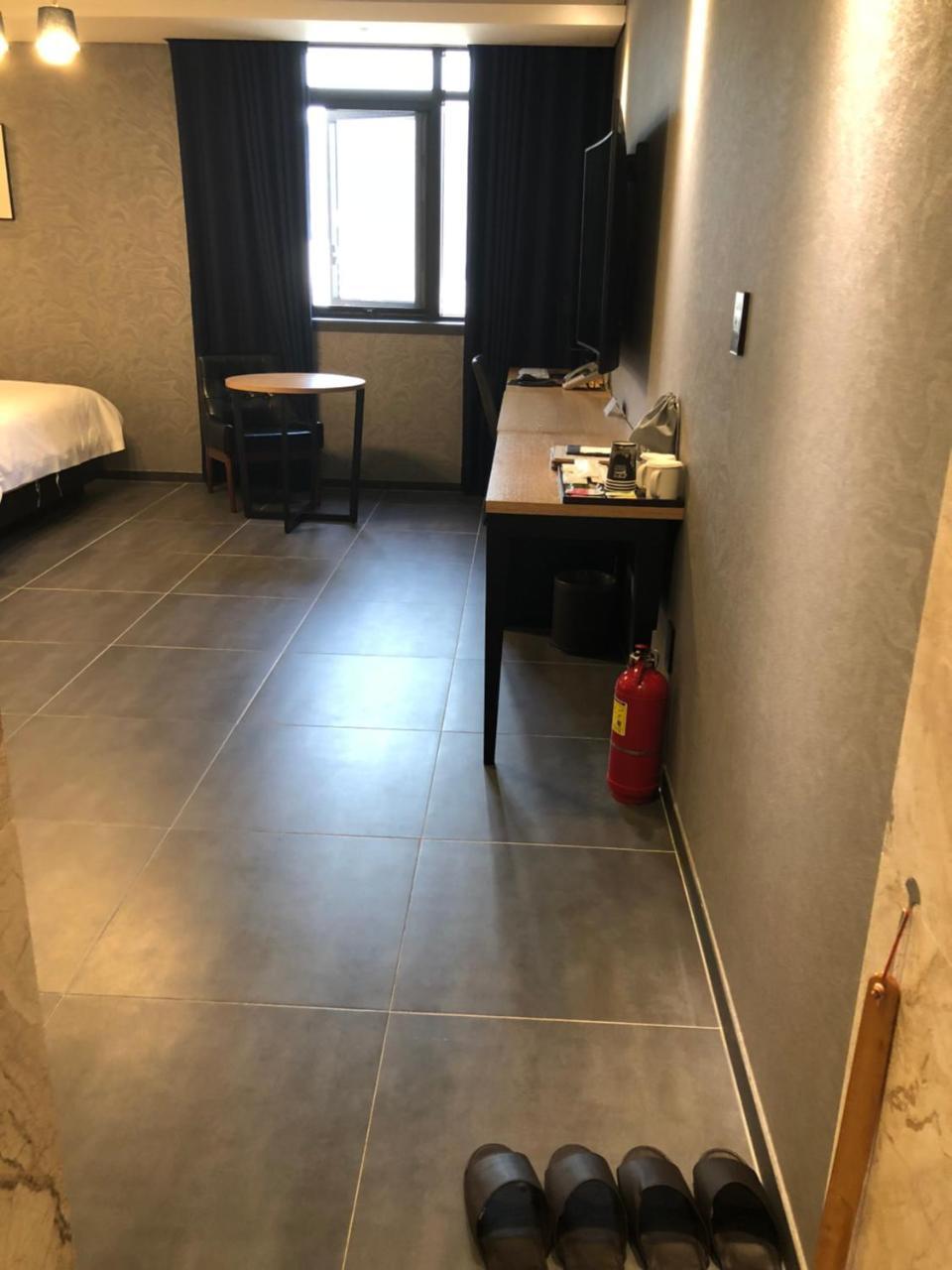Royal Hotel Jeongeup Eksteriør billede