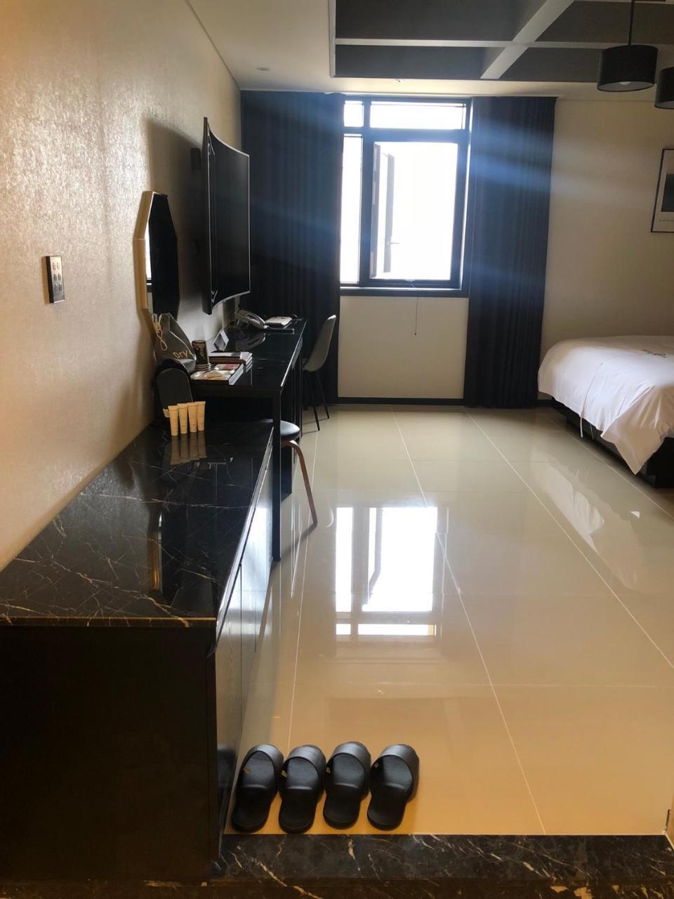 Royal Hotel Jeongeup Eksteriør billede